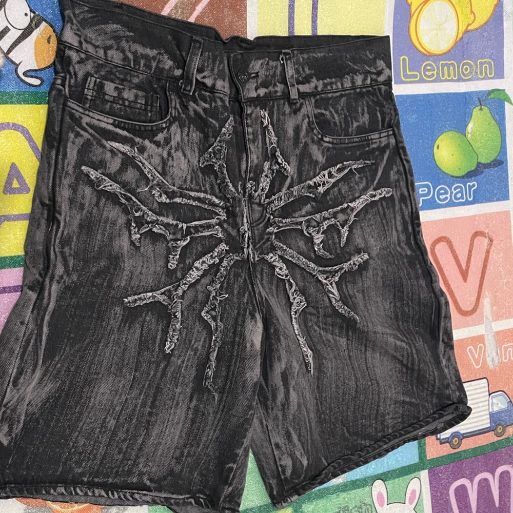 Spider jorts